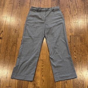 Banana Republic women’s Gray Wide-Leg Trousers size 6